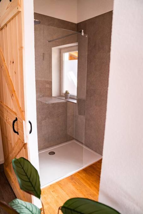 Neu Renoviertes Ferienhaus/Wohnunng Kleine Auszeit ซอนเนนบูล ภายนอก รูปภาพ