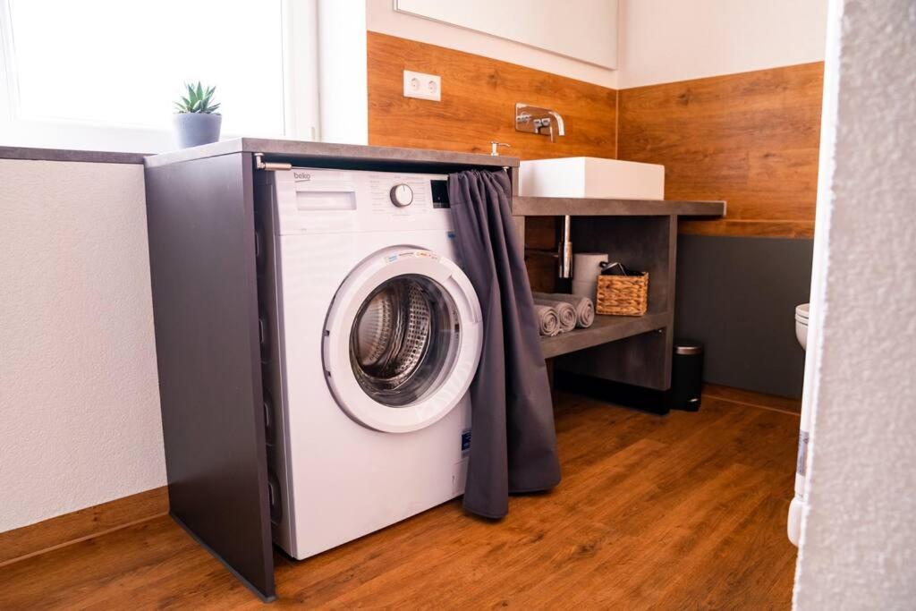 Neu Renoviertes Ferienhaus/Wohnunng Kleine Auszeit ซอนเนนบูล ภายนอก รูปภาพ